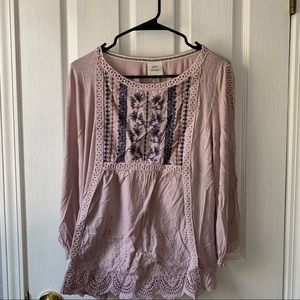 Long Sleeve Pink Blouse with Embroidery size L
